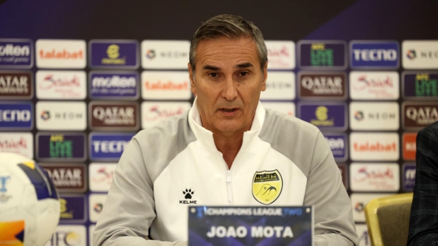 هل يلتقط مدرب الأردن رسالة البرتغالي جواو موتا ؟