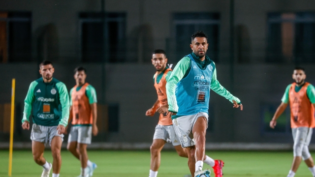 وباء "خطير" يهدد منتخب الجزائر في توغو