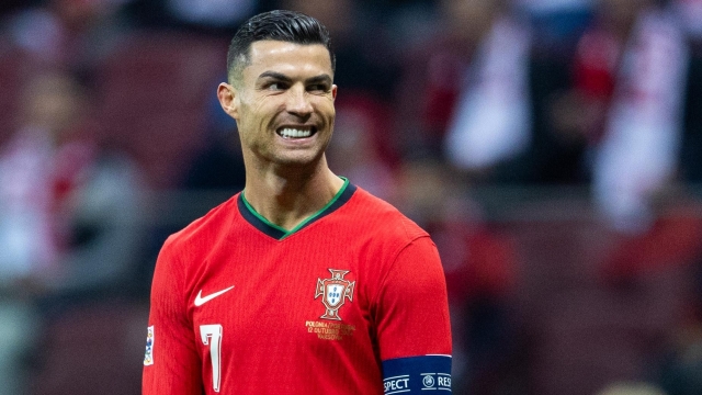 يا كاتب التاريخ لا تغلق الصفحات.. رونالدو يحقق 5 أرقام جديدة