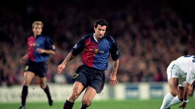 22 عامًا على حادثة لويس فيغو.. رأس الخنزير يظهر في البرازيل