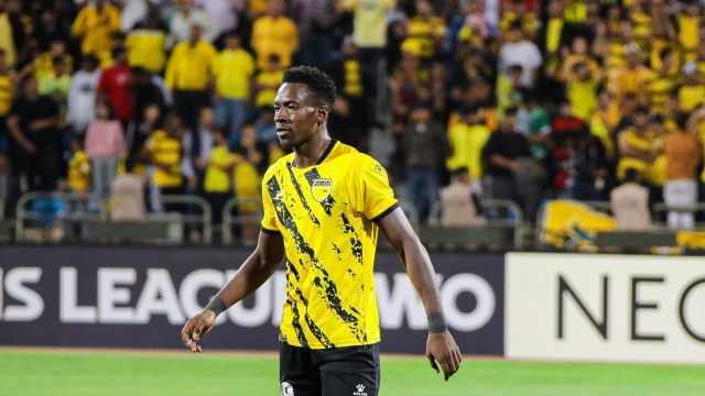 الحسين إربد يتلّقى ضربة قوية قبل مواجهة ناساف الأوزبكي