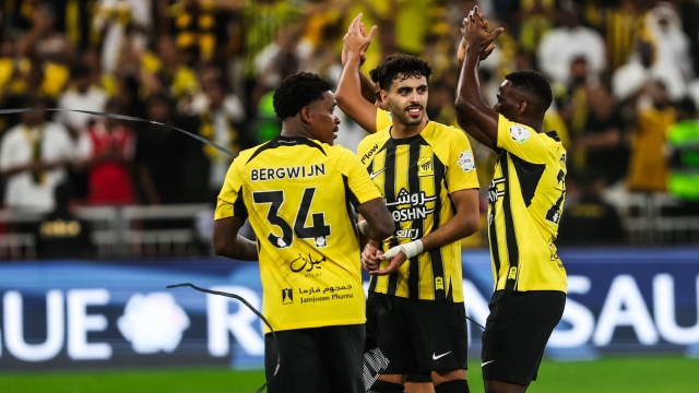 القرار الأغرب والأسوأ الذي حسم ديربي جدة للاتحاد