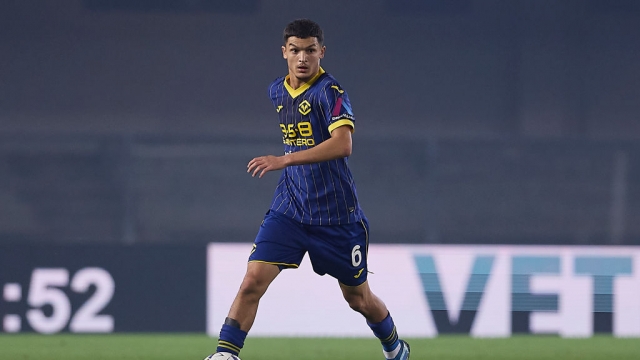 المغربي رضا بلحيان مرشح لمجاورة بن ناصر في ميلان