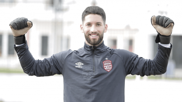 النادي الإفريقي التونسي يتجه للتعاقد مع حارس جديد في الشتاء