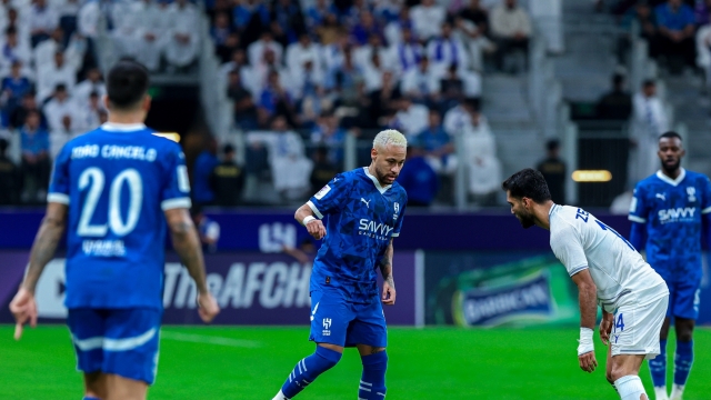 الهلال يفوز ضد استقلال طهران ويخسر نيمار