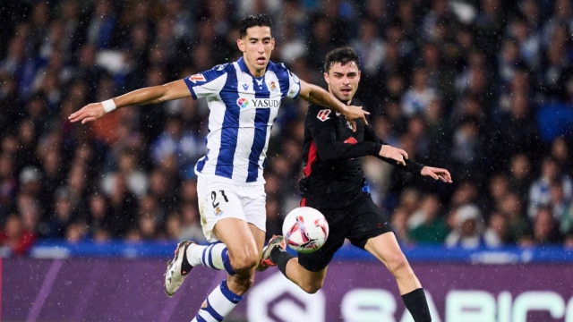 برشلونة يتكبّد هزيمته الثانية في الليغا على أرض سوسيداد