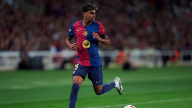 دهاء تشافي ينقذ برشلونة من خسارة لامين يامال!