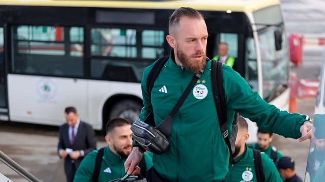 غاب لأكثر من 1000 يوم.. أوكيدجا يعود إلى تشكيل الجزائر