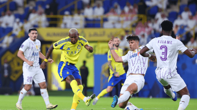 مباراة النصر والعين.. تاليسكا يواصل الصراع مع رونالدو