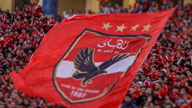 مستشار الأهلي السابق يترشح لخلافة الراحل العامري فاروق