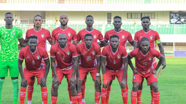 نجم السودان السابق يطالب بتجاوز صدمة النيجر ويبعث رسالة خاصة