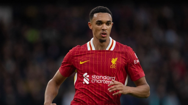 هل قرأ أرنولد "الفاتحة" مع صلاح في مباراة ليفربول؟